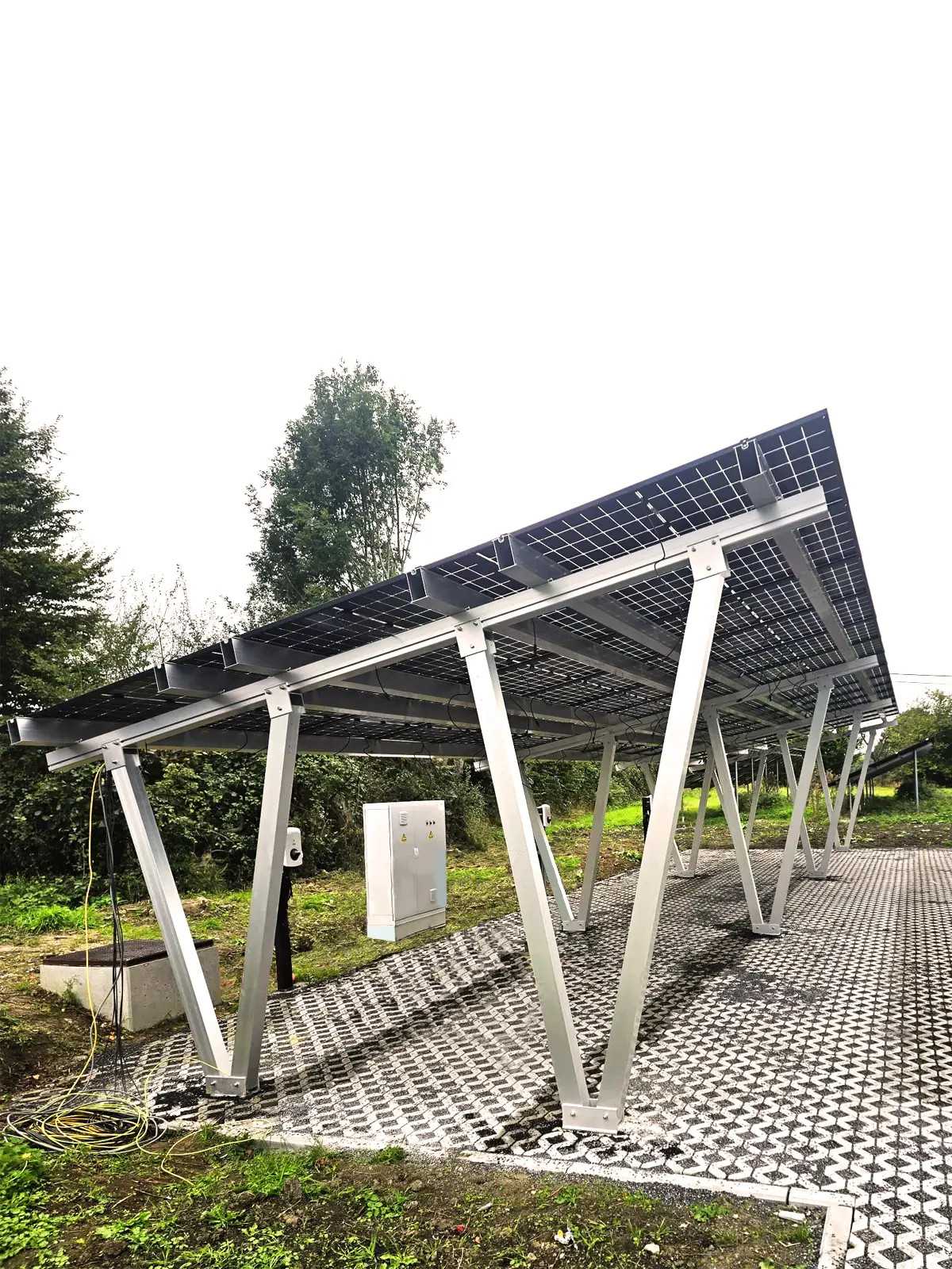 Aluminium fotovoltaïsche carport met 15 panelen